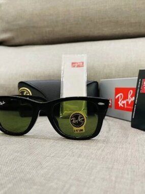 Ray-ban Wayfarer Black classic 2140 New 54MM
